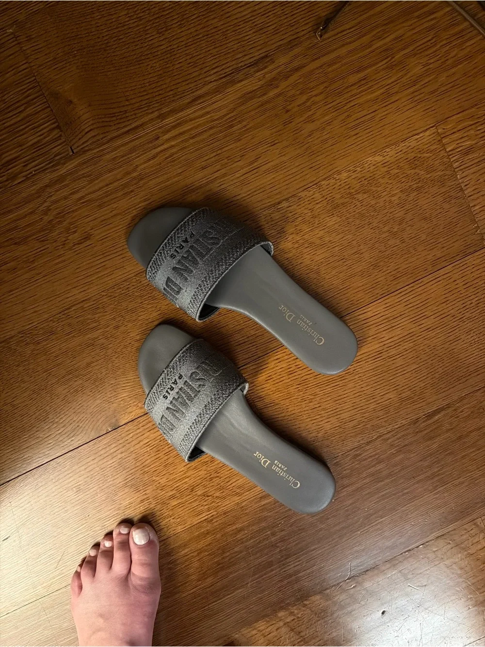 Women's Gray Slide Sandals - Picture 4 of 6